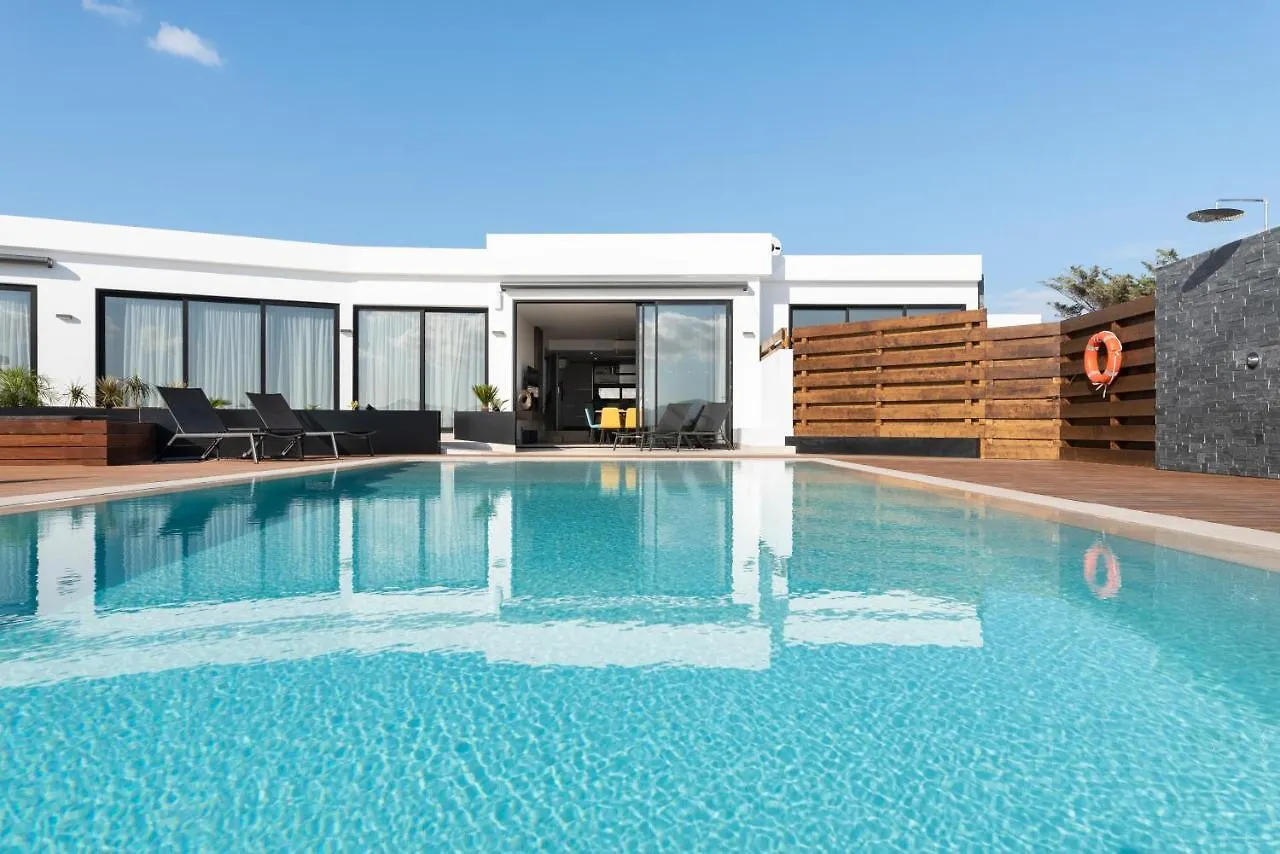 Estellar Puerto del Carmen  Villa